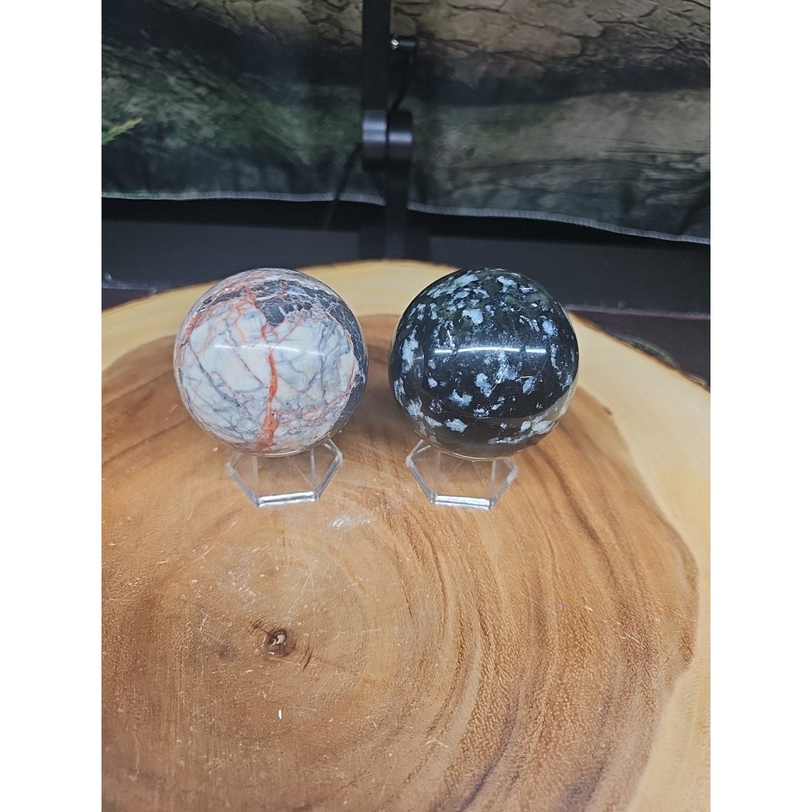 2Pcs A Set Of Natural Quartz Crystal Jasper Sphere Ball Polished 50-60mm &stand