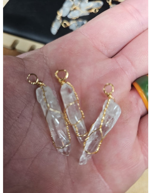 Load image into Gallery viewer, Wire Wrap Quartz Crystal Lot Of 19
