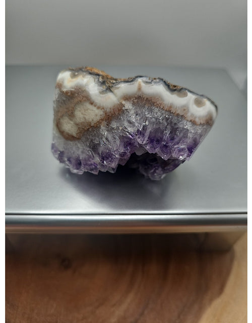 Load image into Gallery viewer, Amethyst Geode Cluster. .66lb
