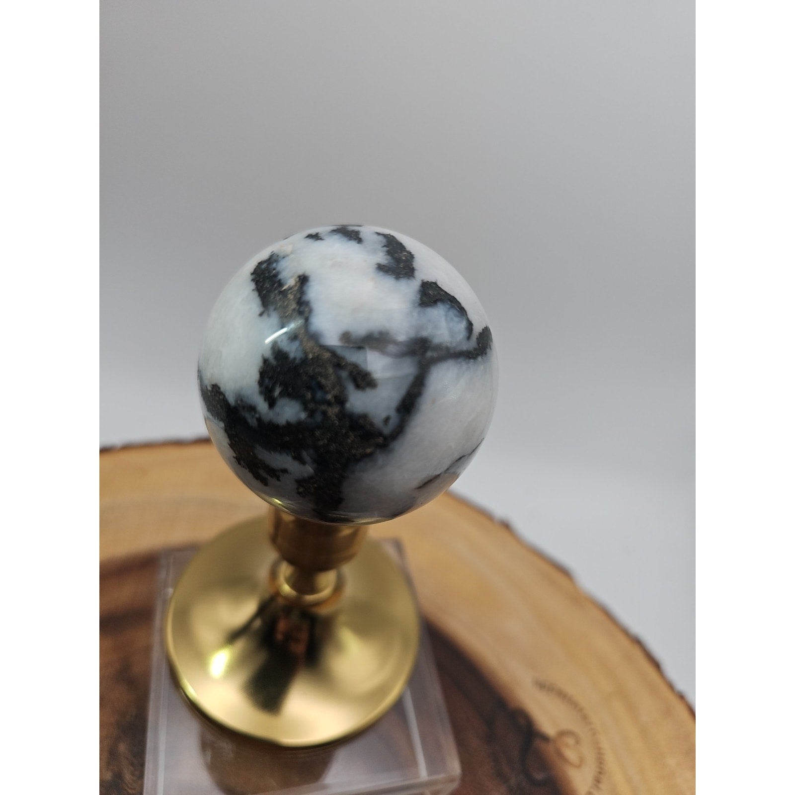 Tree Agate .53lb 53mm W/stand