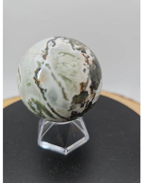 Load image into Gallery viewer, Moss Agate Sphere 187g Wstand 51mm
