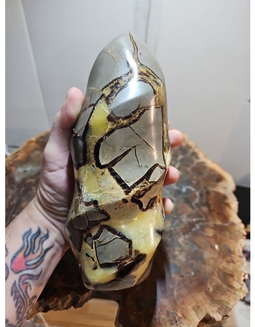 Load image into Gallery viewer, 4.84LBNatural Dragon Septarian Geodetic Survey Quartz Crystal torch Healing2200g
