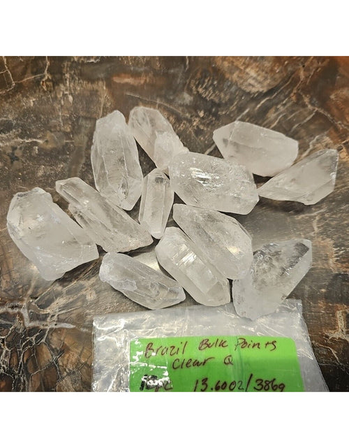 Load image into Gallery viewer, 13.7oz Quartz Crystal Points From Brazil
