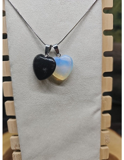 Load image into Gallery viewer, Pendant Necklace 16in Silver Chain Agate Heart
