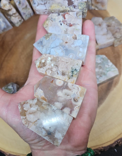 Load image into Gallery viewer, Phantom Agate cornelian towers
