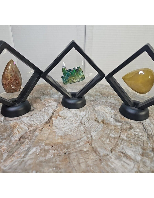 Load image into Gallery viewer, Crystal Lot Mix W/stands
