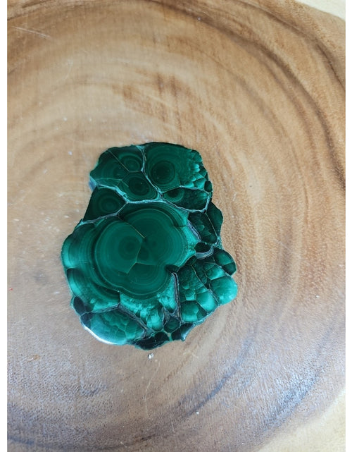 Load image into Gallery viewer, Malachite Slice 107g
