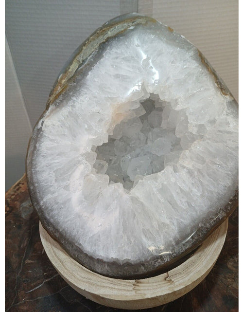 Load image into Gallery viewer, 19.3LB Natural Agate geode Quartz Crystal Mineral specimen healing
