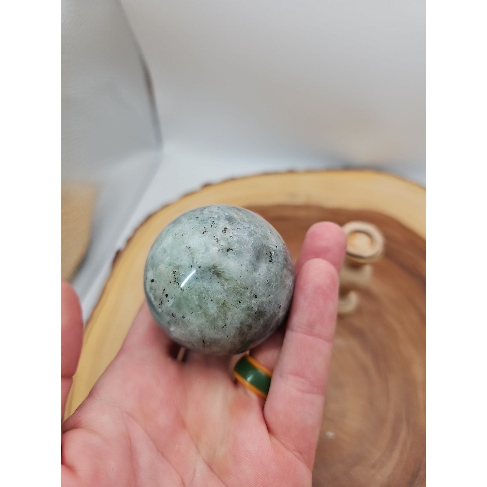 Labradorite Sphere 223g W/stand