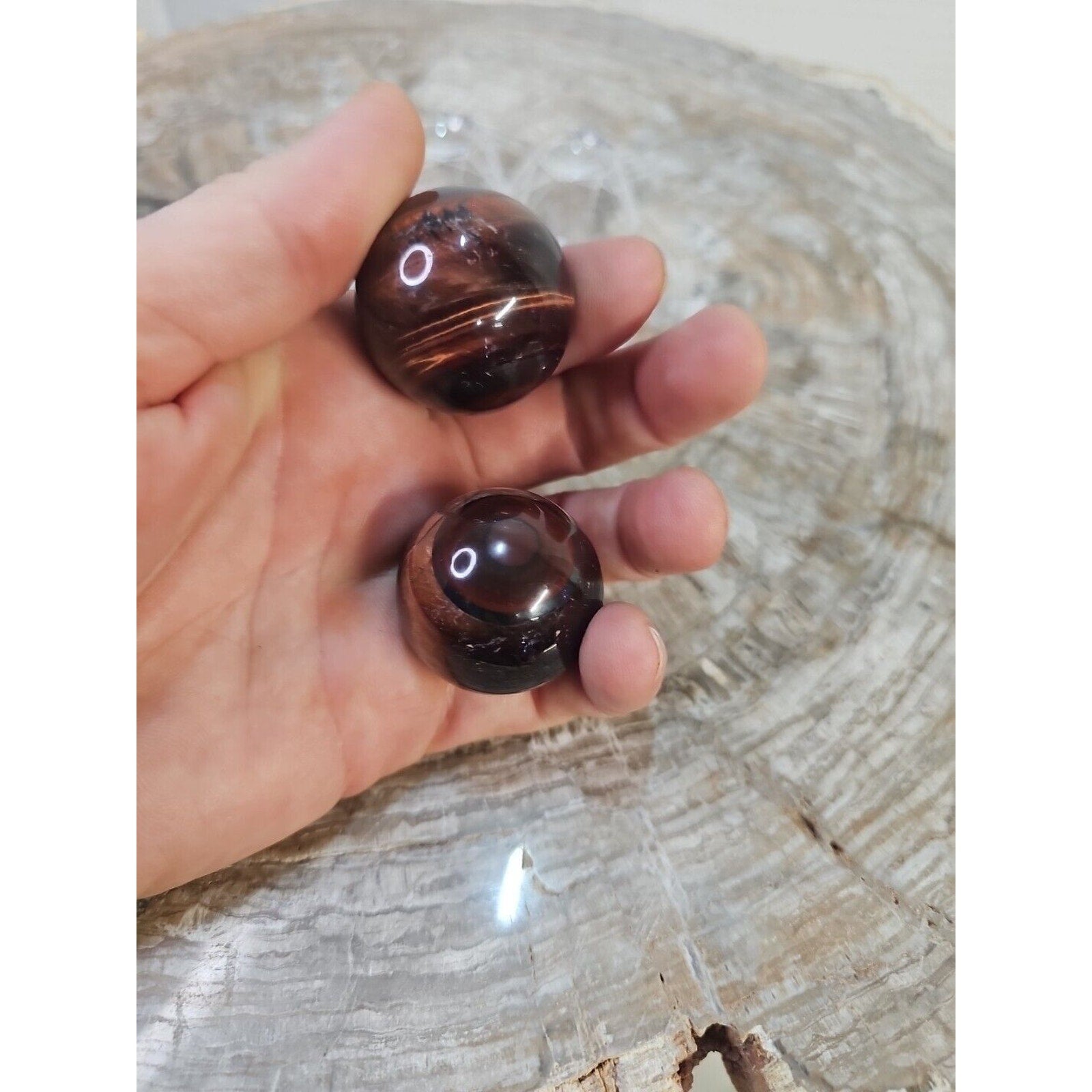 2Pcs Natural Red Tiger Eye Quartz Crystal Sphere Ball Polished Healing 30-34mm