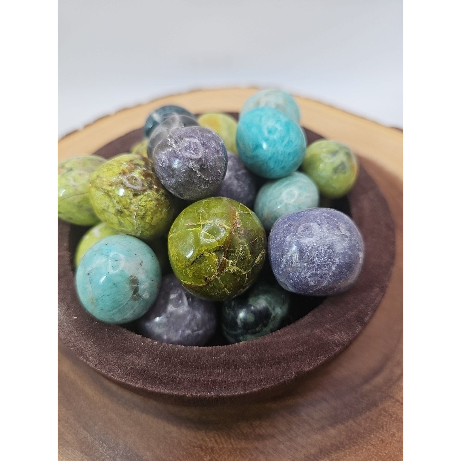 Ocean Jasper Spheres In Bowl 2lbs Of Stones