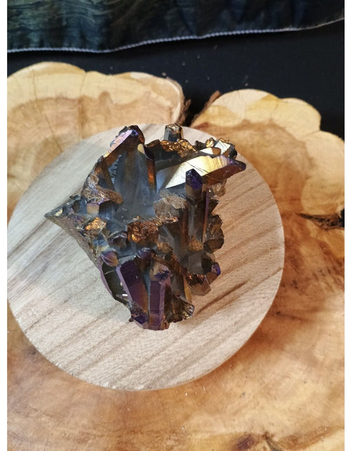 Load image into Gallery viewer, 0.95lb Rainbow Aqua Aura Quartz Crystal Cluster Points Titanium Coating
