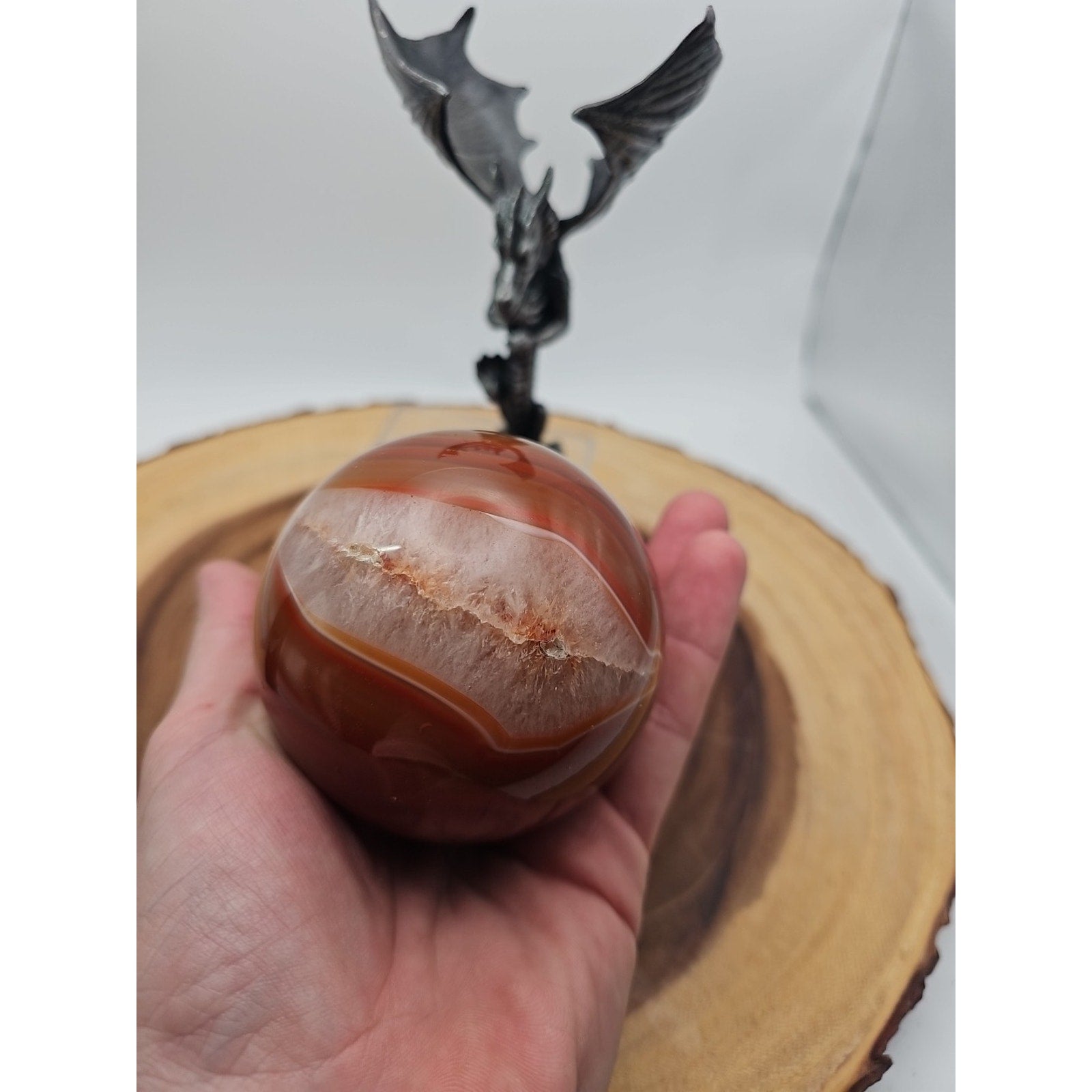 1.3lb 75mm Carnelian Quartz W/Dragon Stand