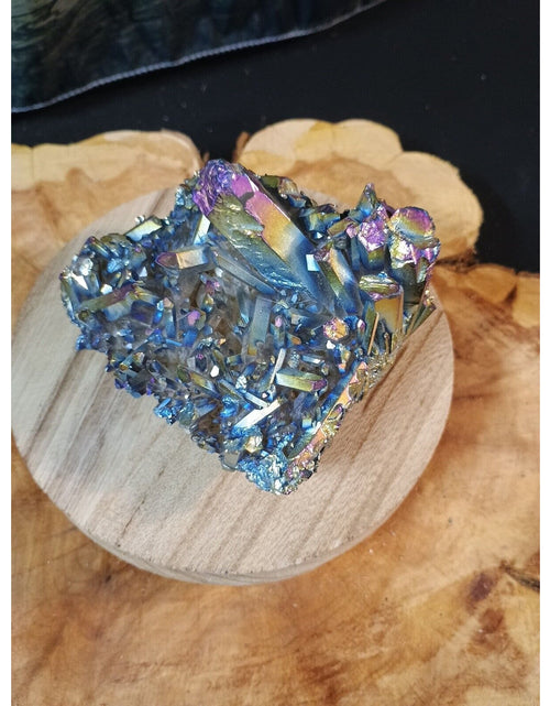 Load image into Gallery viewer, 0.68lb Rainbow Aqua Aura Quartz Crystal Cluster Points Titanium Coating
