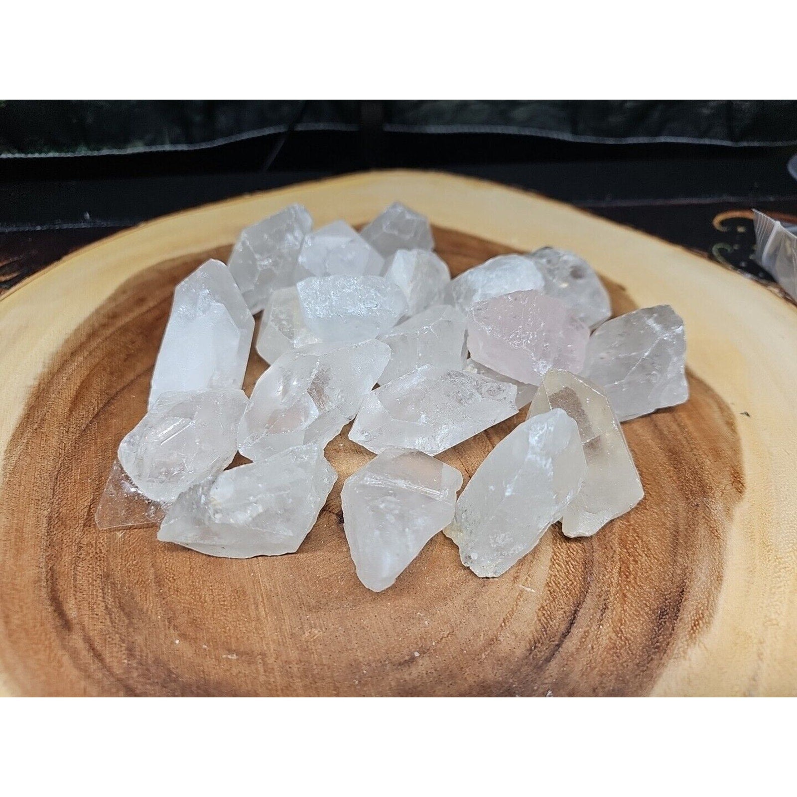 Hudge Quartz Crystal 4pcs