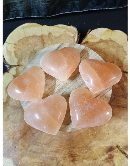 Load image into Gallery viewer, Heart ShapePeach Palmstone 1 Each
