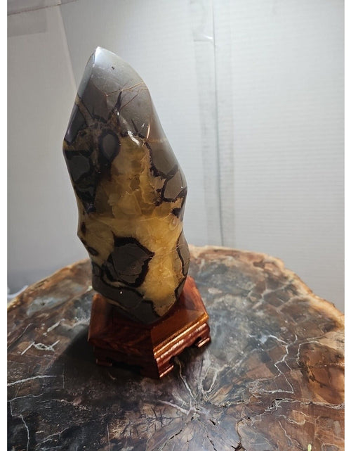 Load image into Gallery viewer, 4.84LBNatural Dragon Septarian Geodetic Survey Quartz Crystal torch Healing2200g
