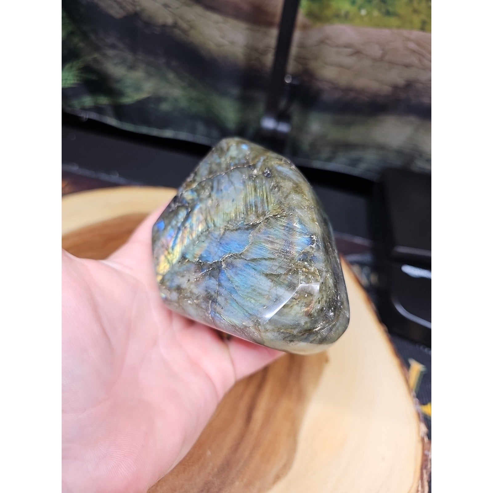 1.48LB 1Pcs Natural Rainbow Labradorite Crystal Spectrolite Stone