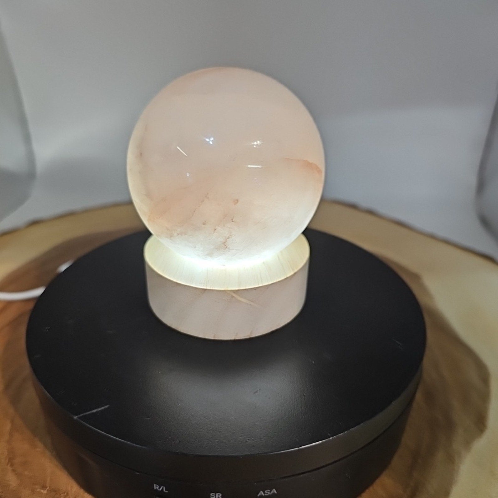 Quartz Crystal Sphere W/led Light Stand 63mm Avg