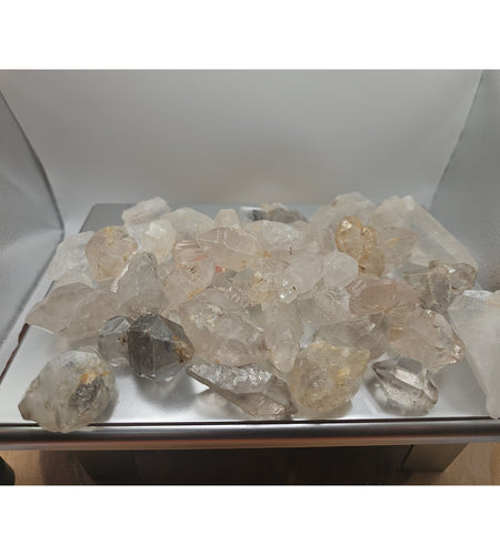 Quartz crystal points 1lb From Brazil