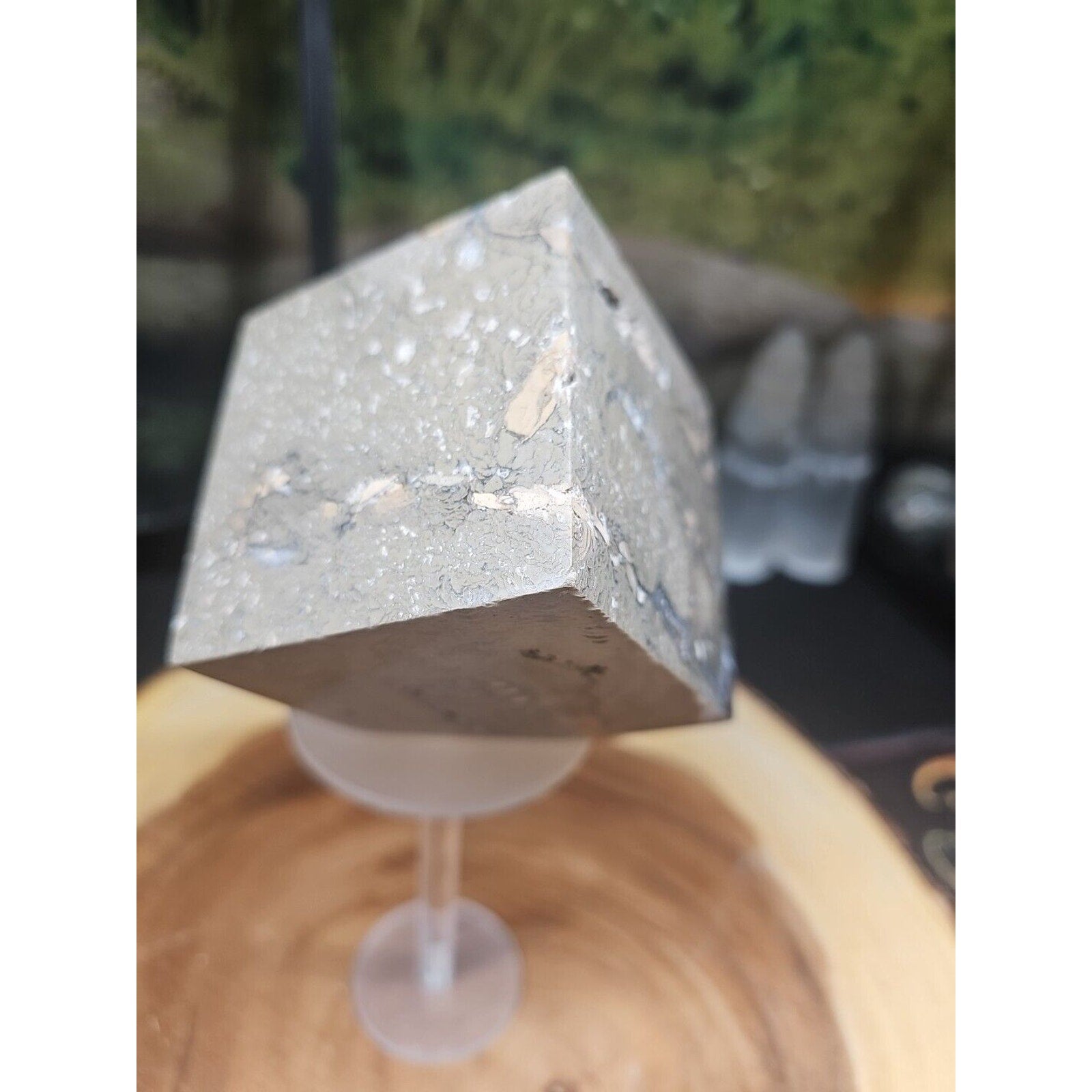 2.41LB 1Pcs Natural Ocean Jasper Onyx Quartz Crystal Geode Square Heptahedron
