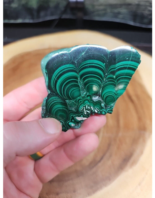 Load image into Gallery viewer, malachite Slice 4oz
