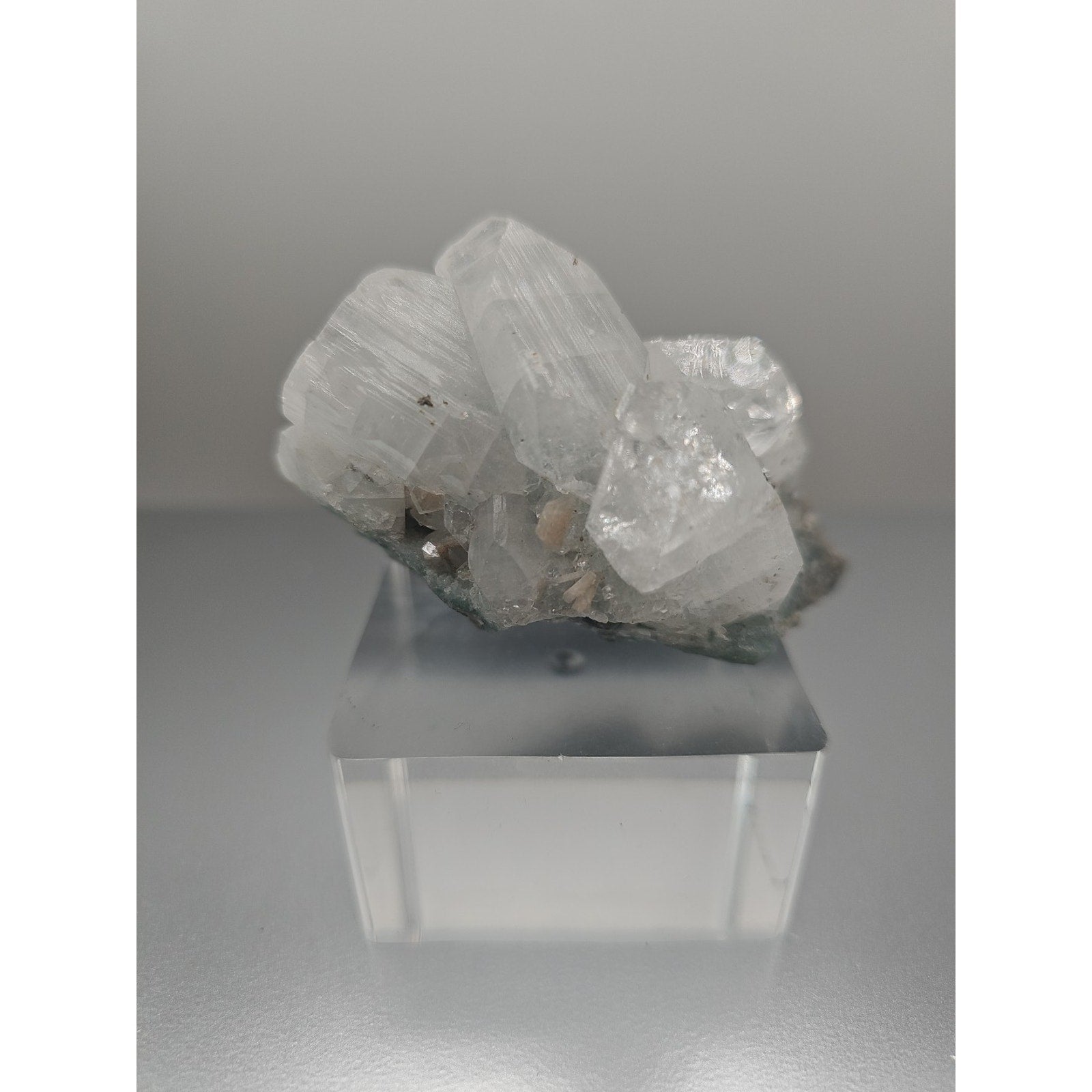 Apophyllite crystal specimen 108grams