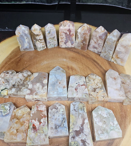 Phantom Agate cornelian towers