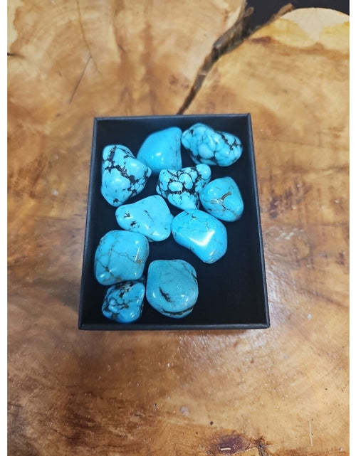 Load image into Gallery viewer, Turquoise Raw Polished Stone 76g-85g 10 Pcs
