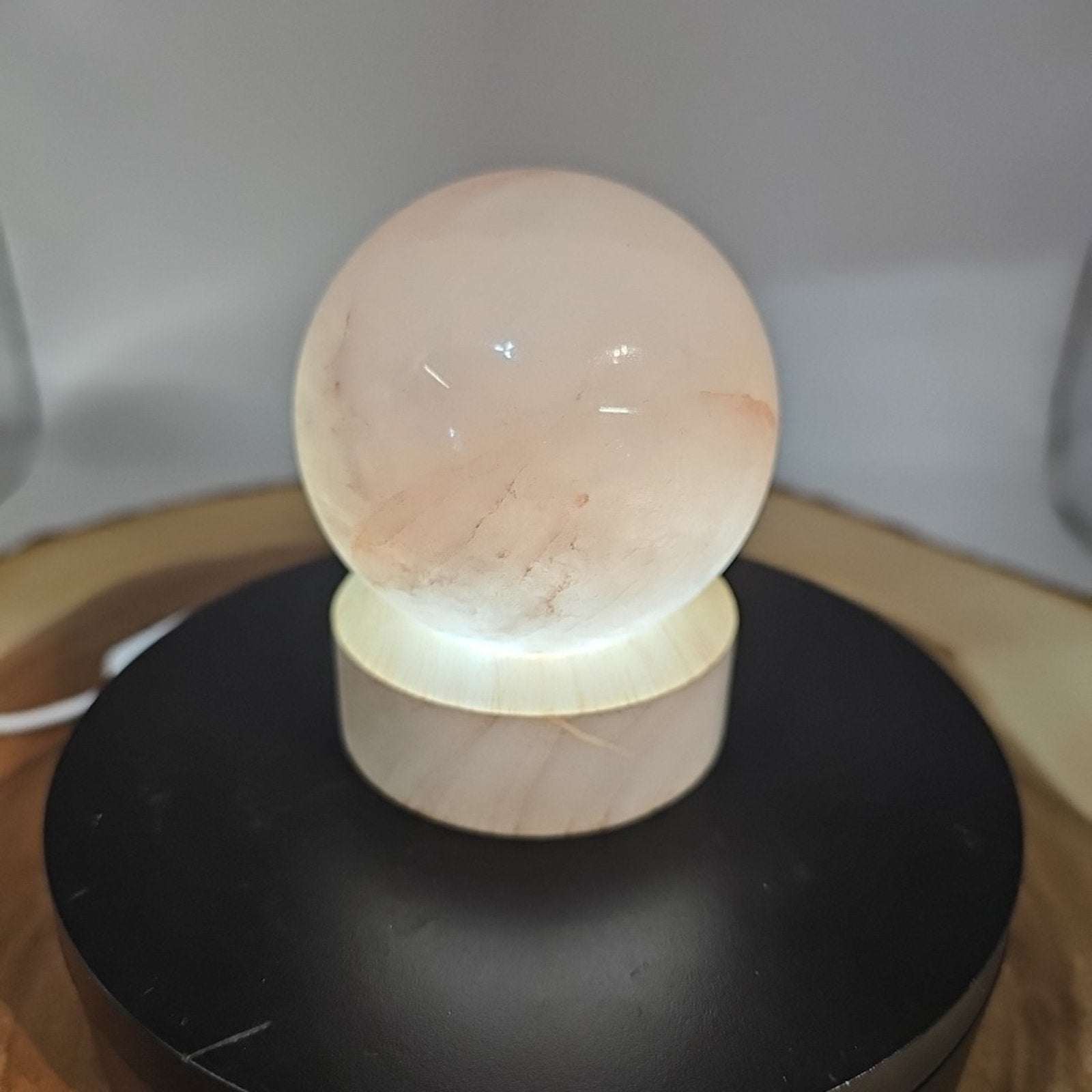 Quartz Crystal Sphere W/led Light Stand 63mm Avg