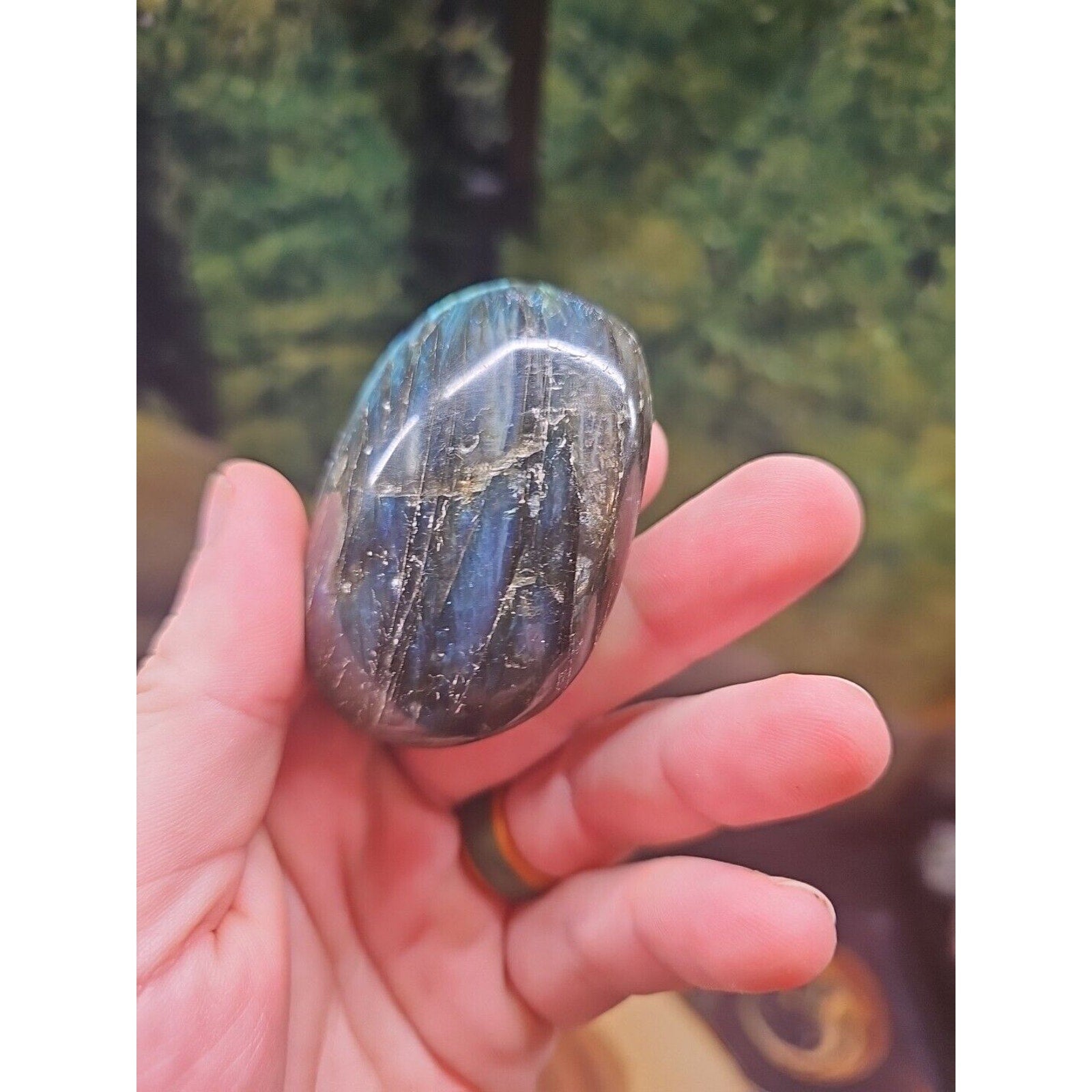 Labradorite Plam Stone 117 Grams Healing