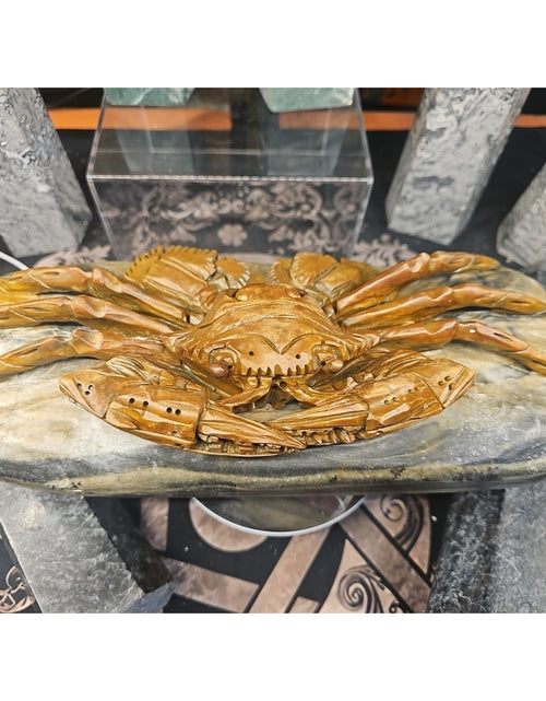 Load image into Gallery viewer, 9.44LB Natural Mao Gong shi crab skull hand carved crystal specimen healing
