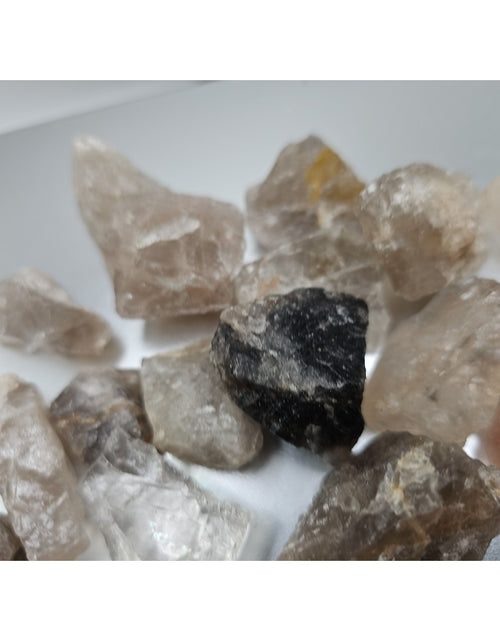 Load image into Gallery viewer, Smoky Quartz Mix 19pcs

