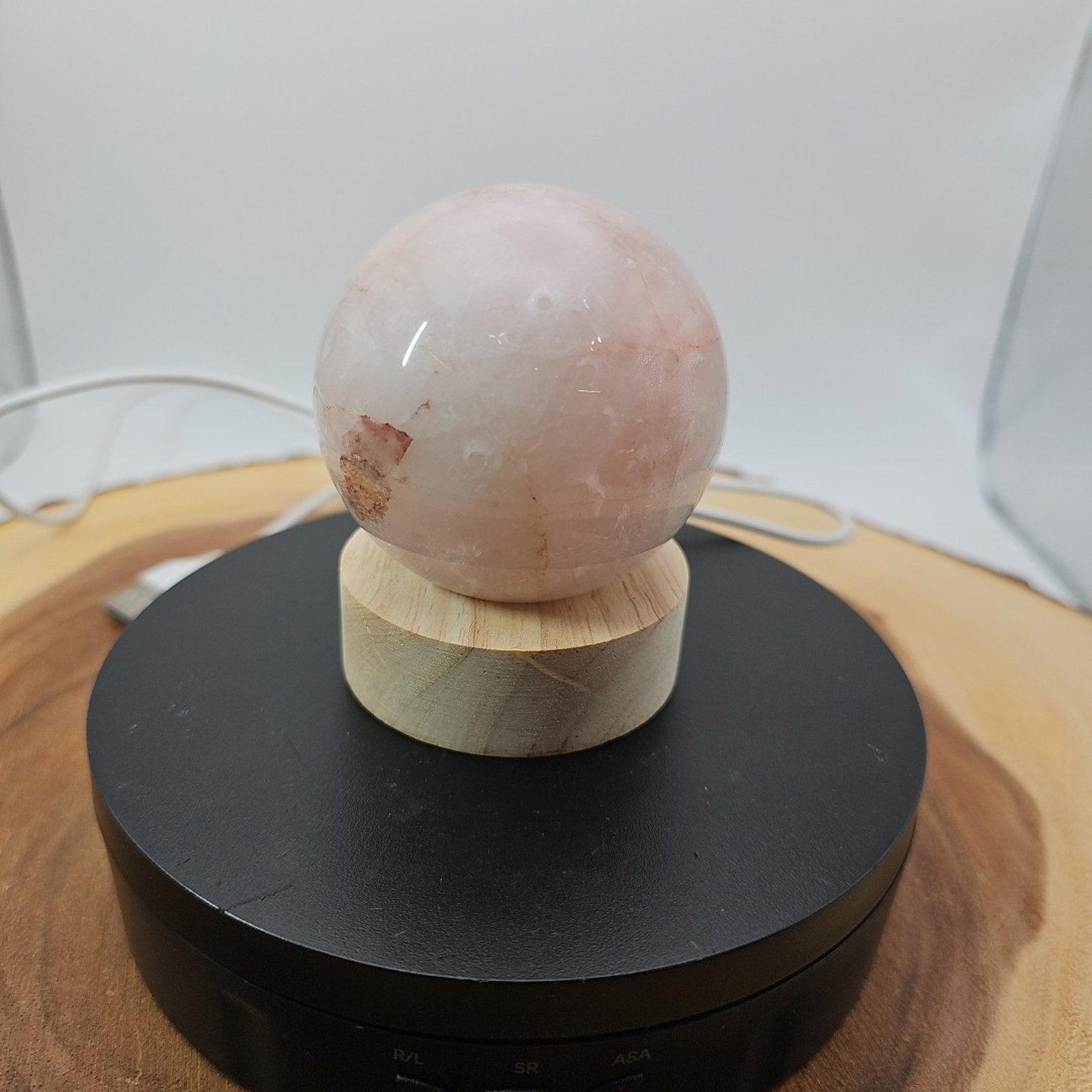 Quartz Crystal Sphere W/led Light Stand 63mm Avg