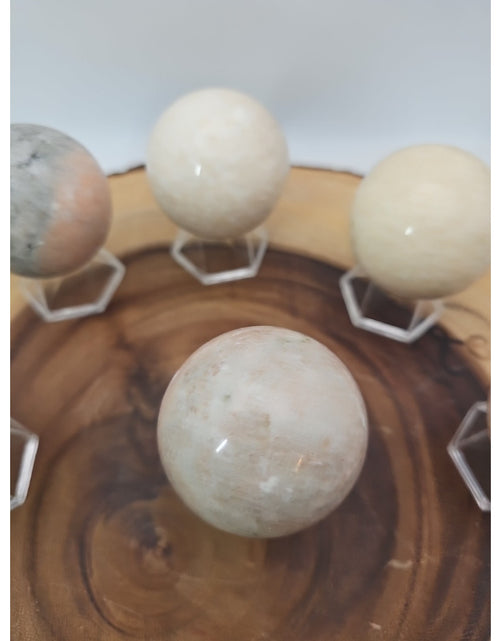 Load image into Gallery viewer, Quartz Crystal Sphere 50mm 1 Each Sandstone
