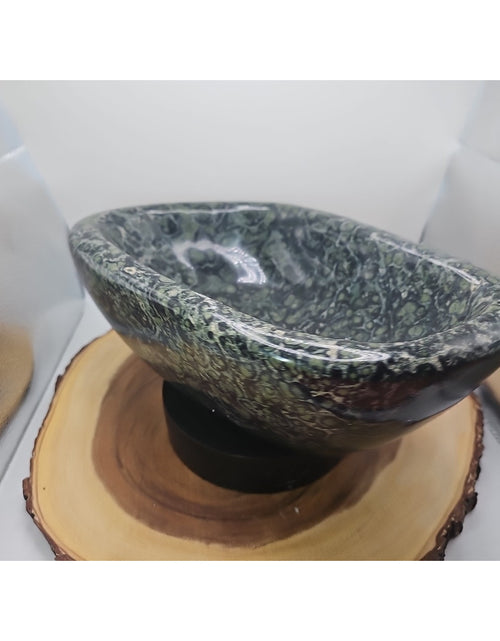 Load image into Gallery viewer, 14LB Natural Kambaba Jasper Quartz Crystal  Bowl
