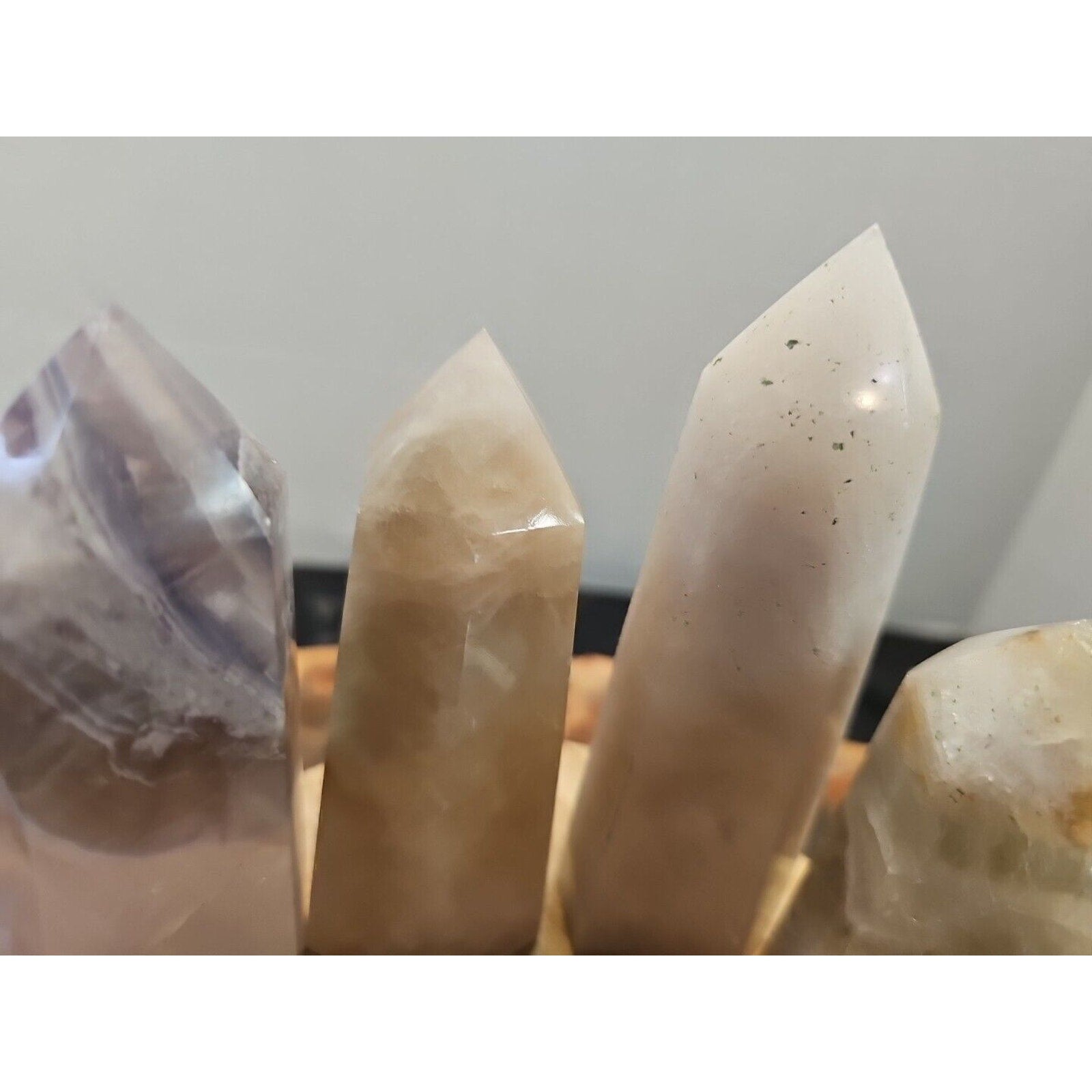 4Pcs Natural Rainbow Fluorite Quartz Crystal Point Tower Polished Healing