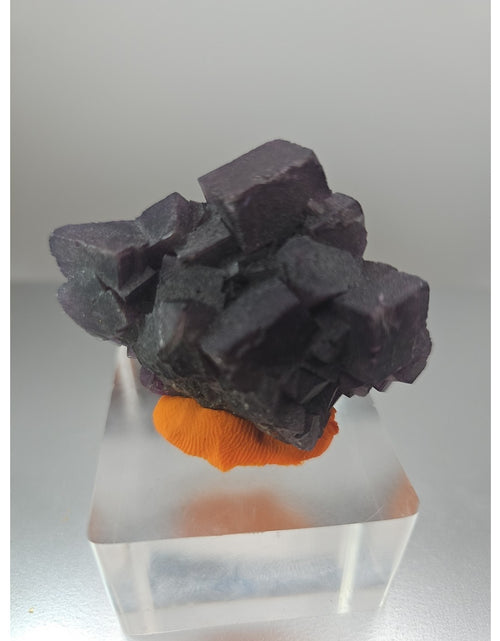 Load image into Gallery viewer, Fluorite crystal quartz cluster 2.5oz
