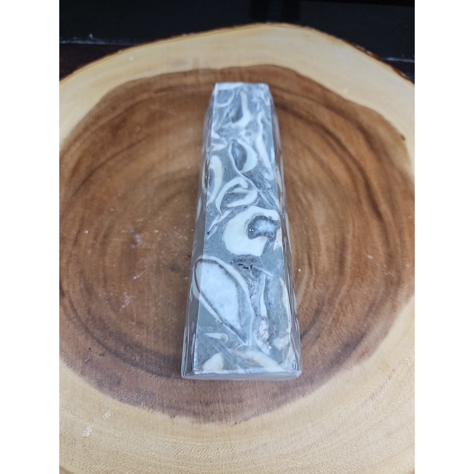 1000 Eye Jasper 1.76lb 7.5in Tall