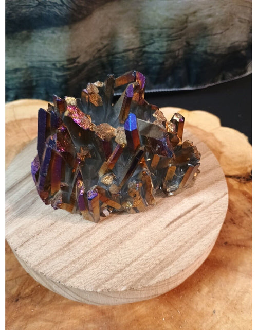 Load image into Gallery viewer, 0.95lb Rainbow Aqua Aura Quartz Crystal Cluster Points Titanium Coating
