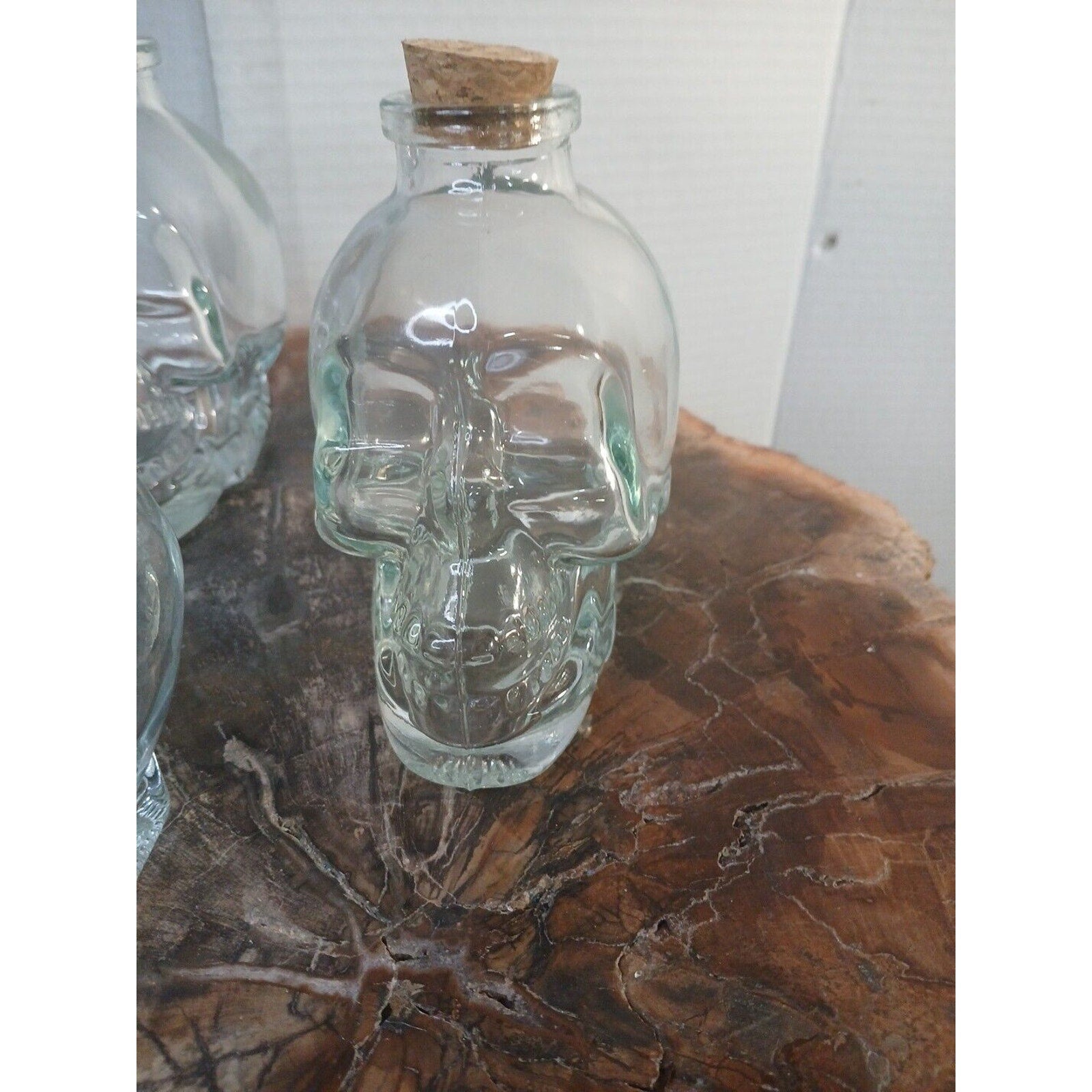 4pcs Skull Decanter Leadfree Glass Skull Prop Bottle With Cork Stopper