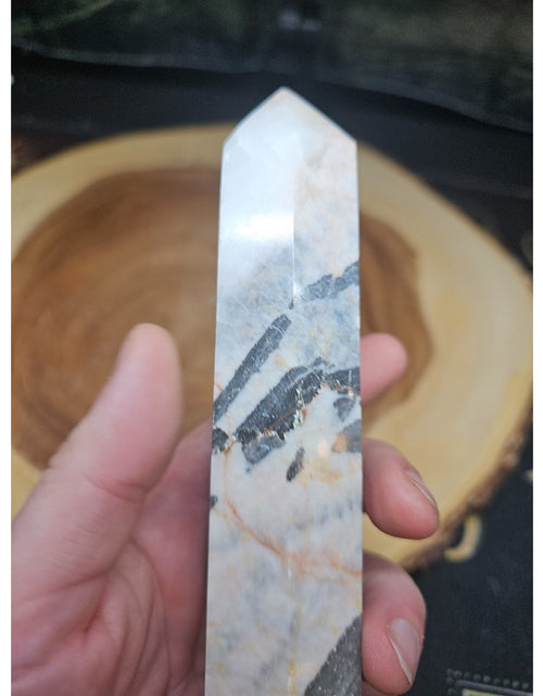 Load image into Gallery viewer, Zebra Stone Tower 347g 6.5in Tall

