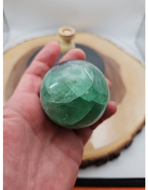 Load image into Gallery viewer, Fluorite Speare .71lbs W/Stand
