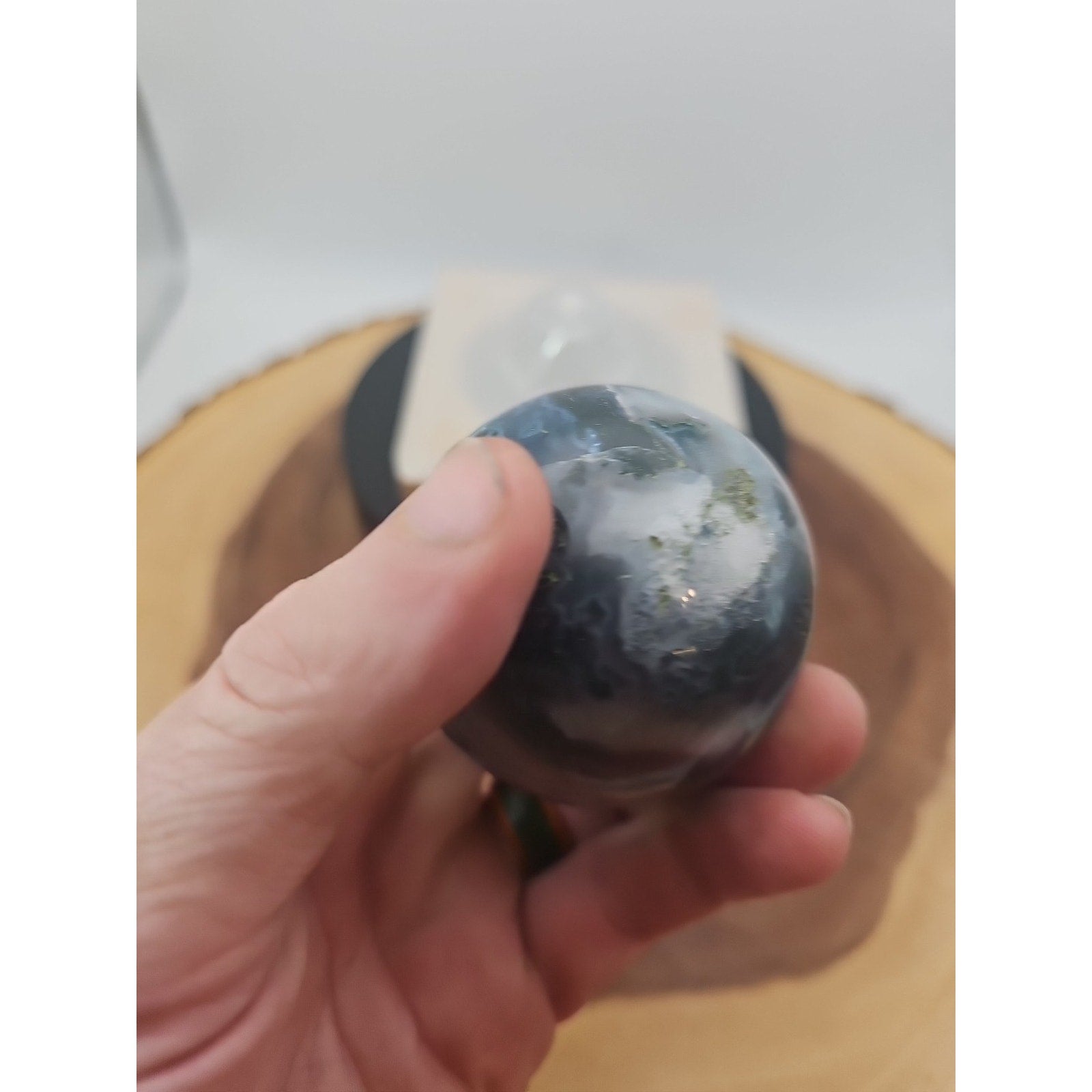Moss Agate Sphere 243g 56mm