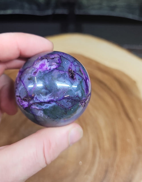 Load image into Gallery viewer, Moss agate sphere
