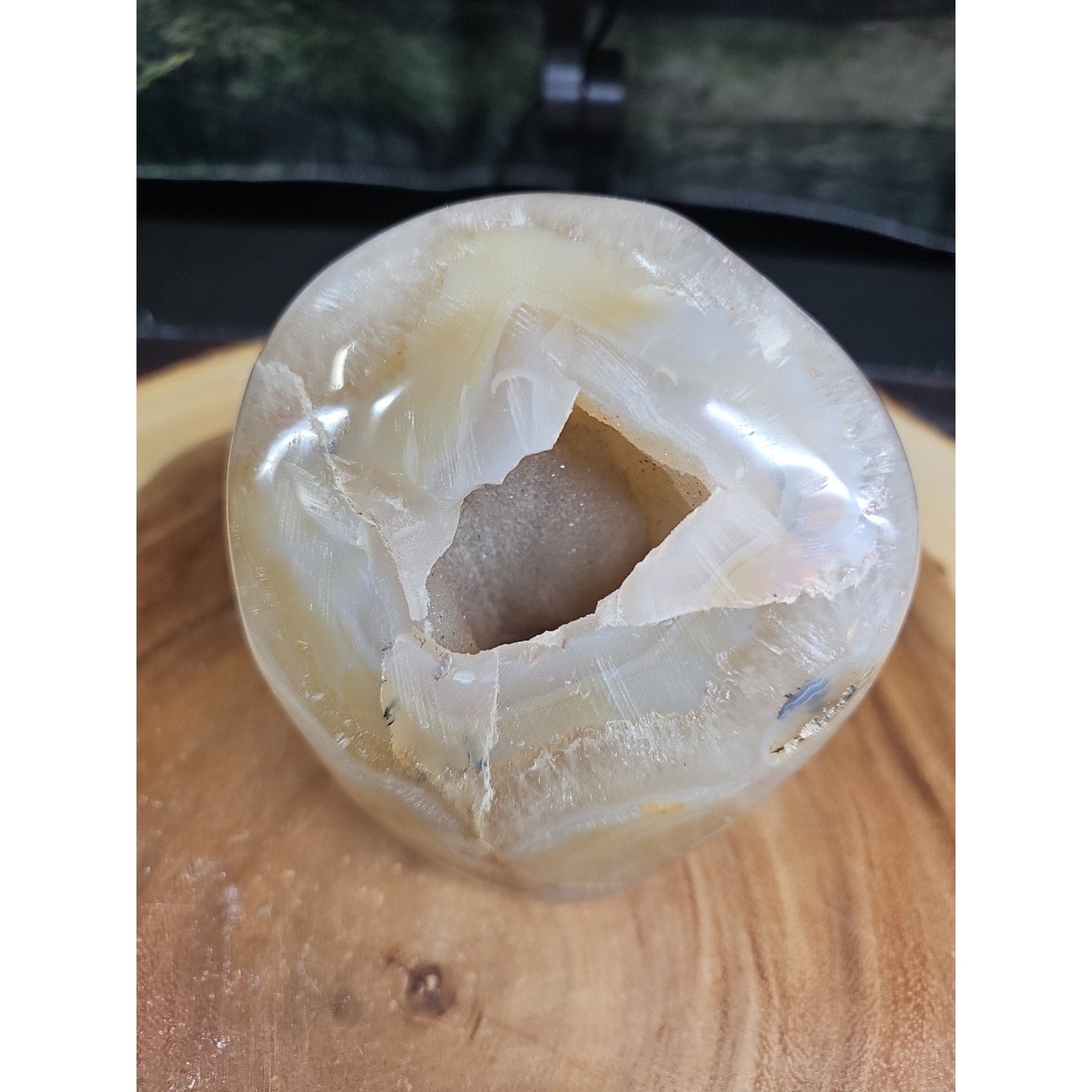 2.69LB 1Pcs Natural Agate Carnelian Quartz Crystal Decoration Geode