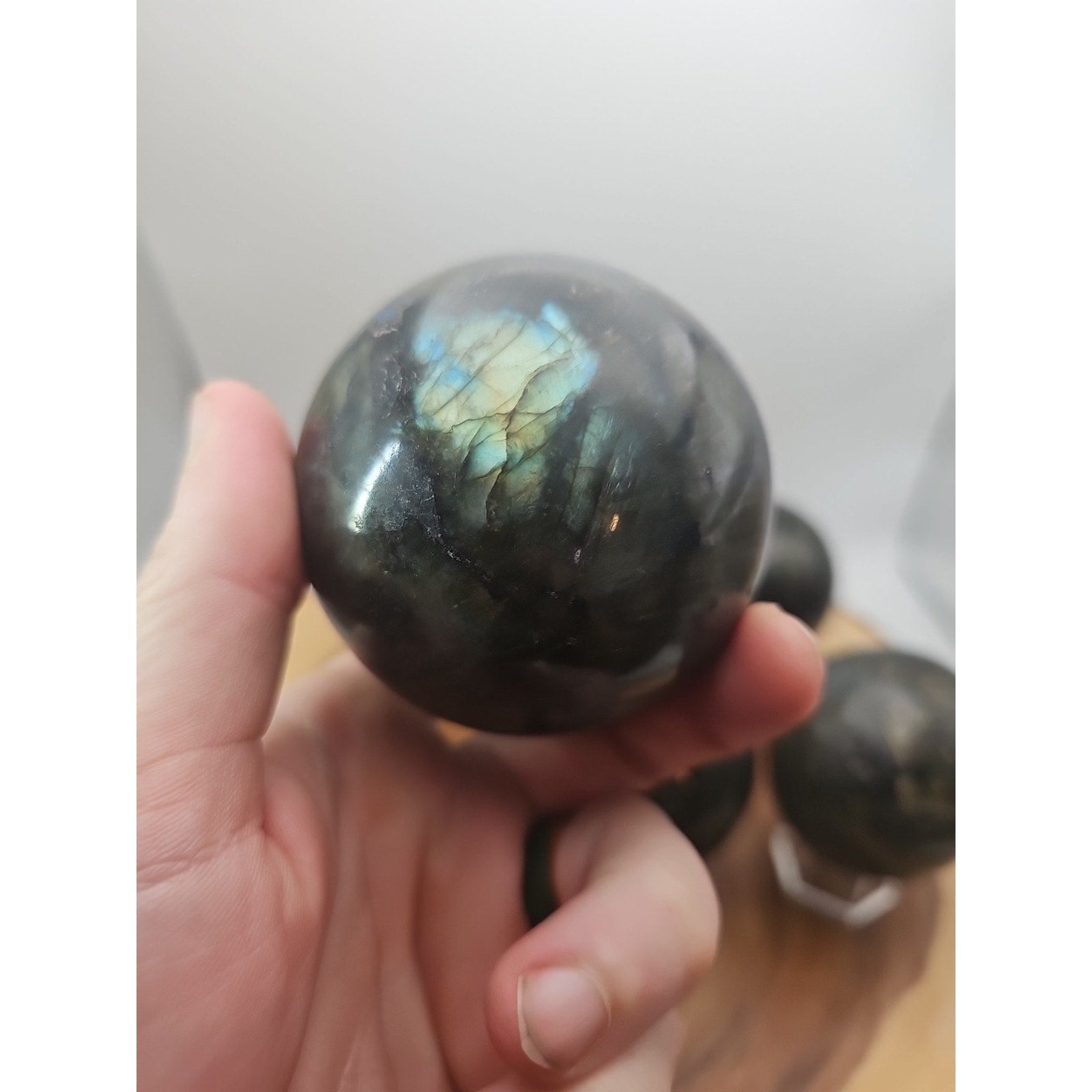1LB 1Pcs Natural Rainbow Labradorite Crystal Sphere Ball Polished w/stand