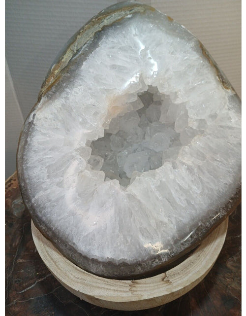 Load image into Gallery viewer, 19.3LB Natural Agate geode Quartz Crystal Mineral specimen healing
