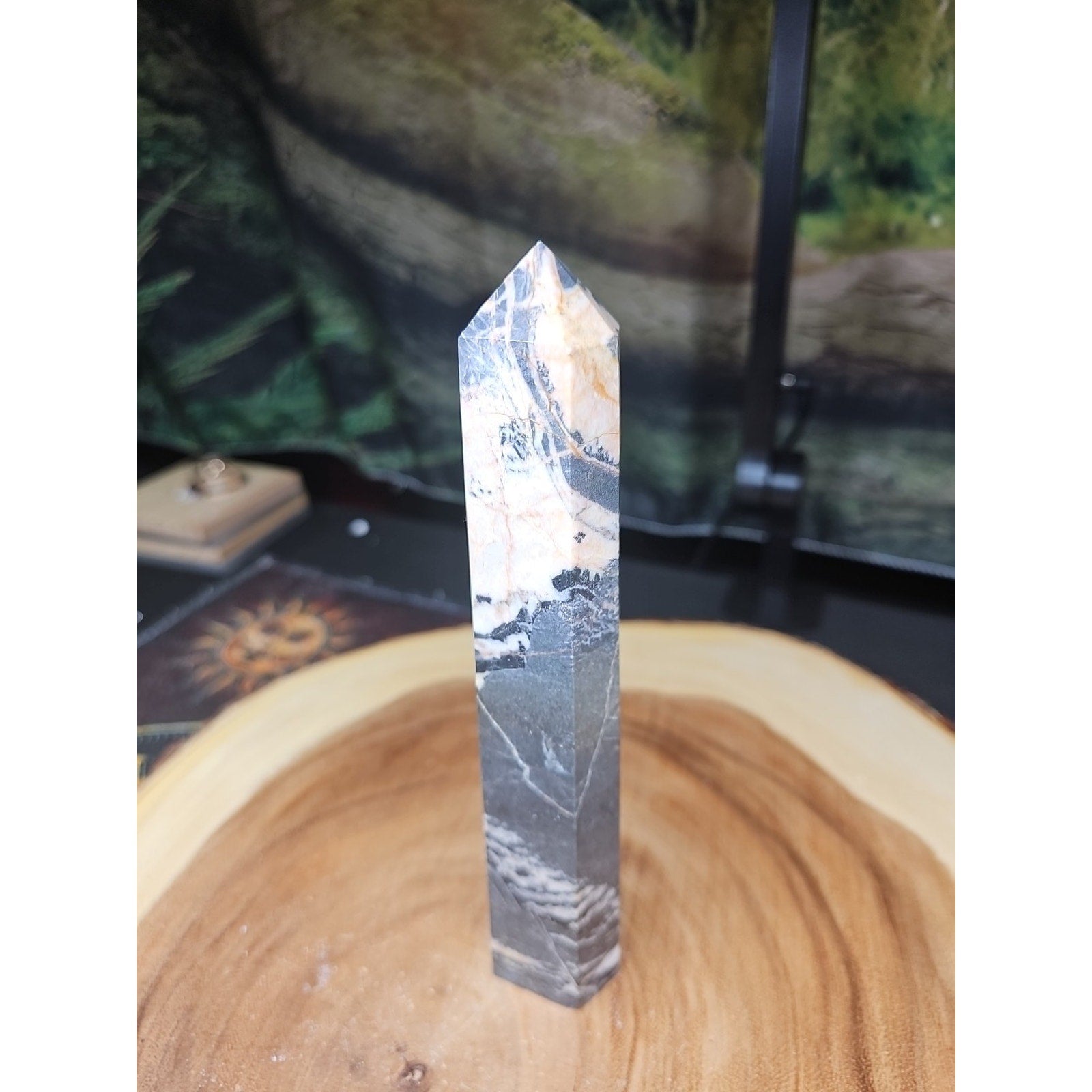 Zebra Stone Tower 390g 7.3/4 In Tall