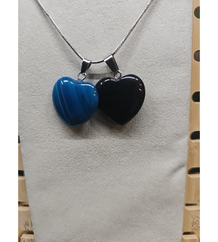 Pendant Necklace 16in Silver Chain Agate Heart